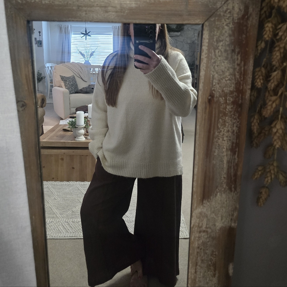 Wishlist, M/L, Soft Cream Cowl Neck Sweater
